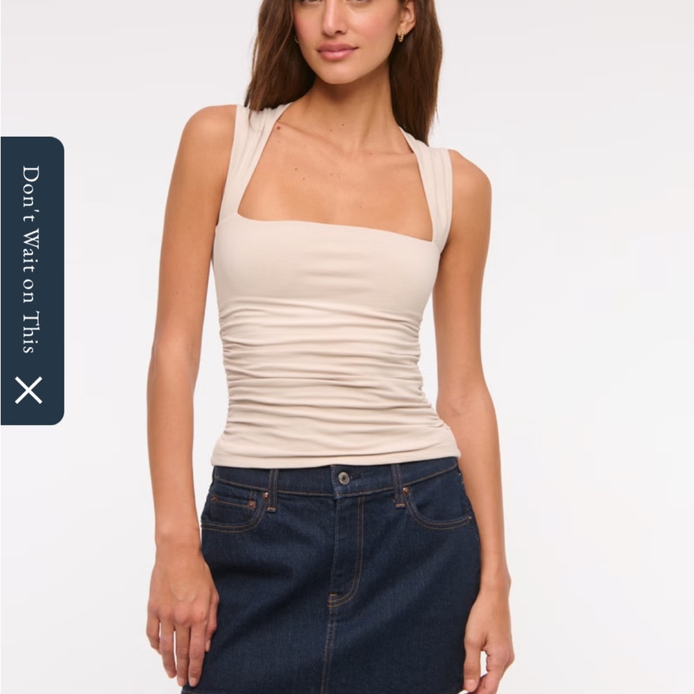 Abercrombie & Fitch Ava Top in Tan, Small